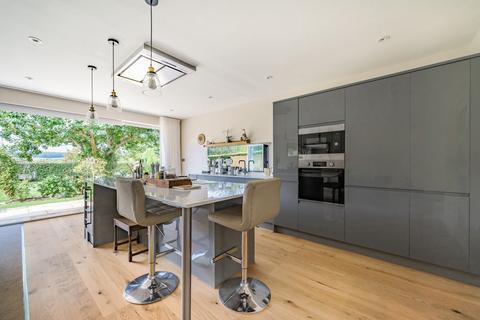 undefined, Church Road, Upper Farringdon, Hampshire, GU34