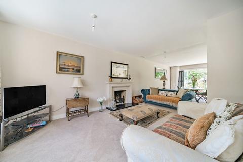 undefined, Church Road, Upper Farringdon, Hampshire, GU34