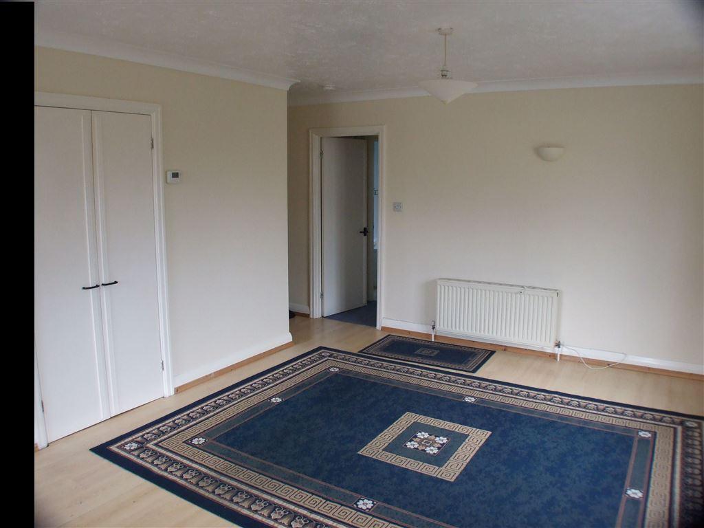 Northfield Gardens, Watford, Hertfordshire, WD24 1 bed apartment £850