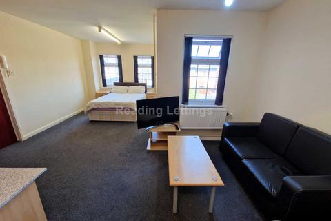 undefined, Crossland Road, Reading - ALL BILLS INC.