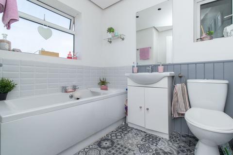 4 bedroom semi-detached house for sale - Upper Approach Road, Broadstairs, CT10
