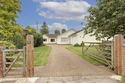 4 bedroom detached bungalow for sale, Aston Clinton