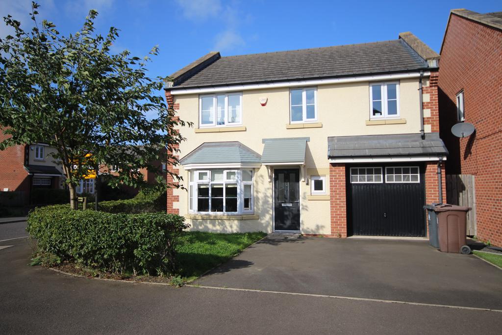 Ayle Grove, West Park, Whitley Bay, NE25 9GH 4 bed detached house for