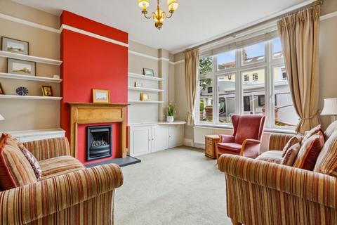 3 bedroom terraced house for sale - Thornton Road, London, SW14