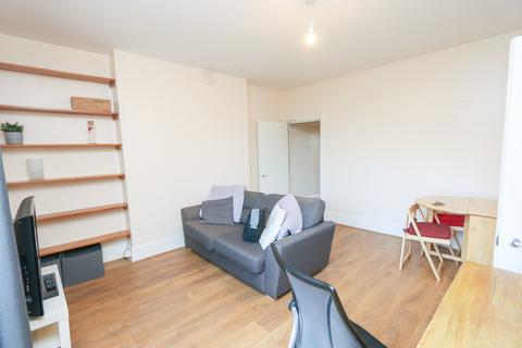 1 bedroom flat to rent, St Johns Crescent, SW9