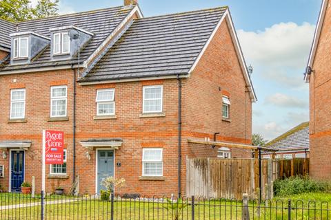 3 bedroom end of terrace house for sale, Kime Mews, Kirton, Boston, Lincolnshire, PE20