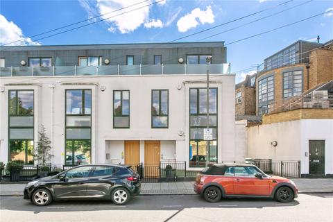 2a Rossiter Road, London, SW12 9RU