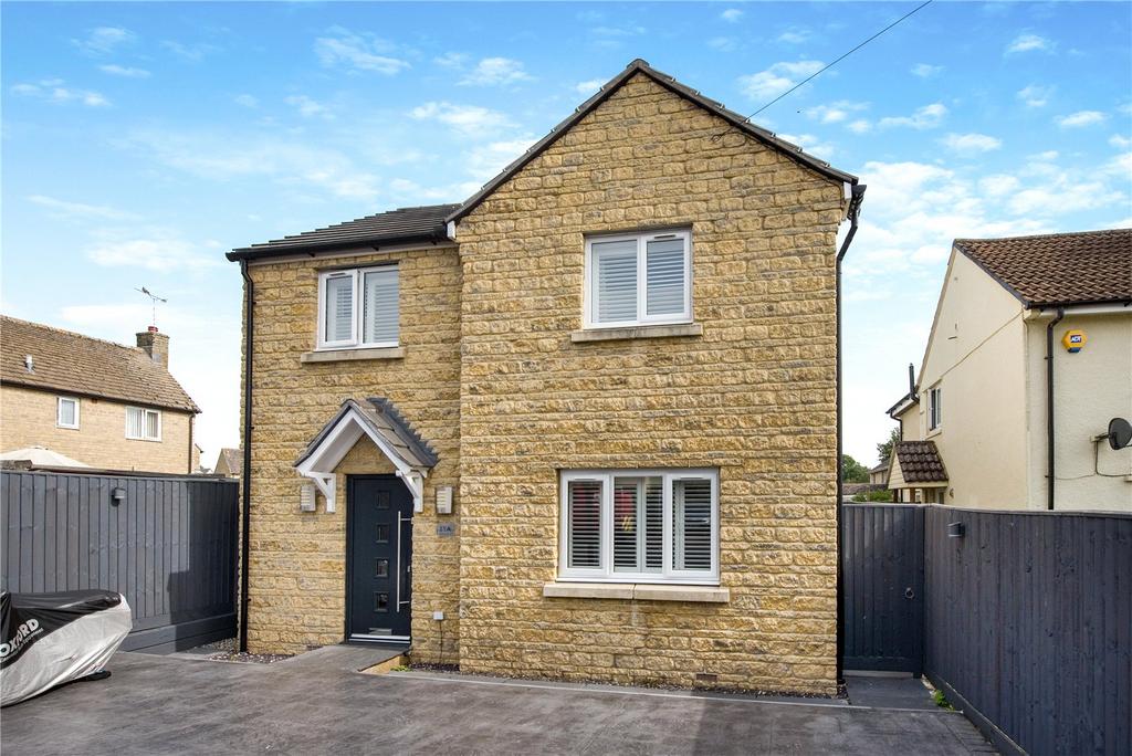 Prince Charles Road, Fairford, Gloucestershire, GL7 4 bed detached