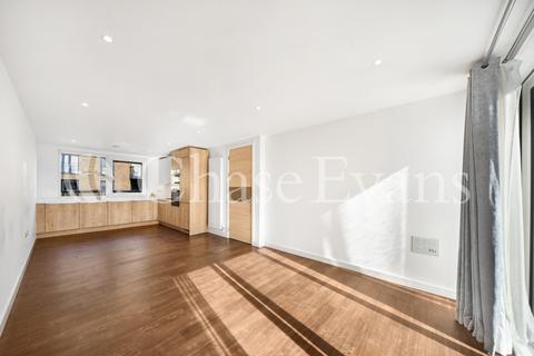 2 bedroom apartment for sale, Royal Victoria Gardens, Marine Wharf, Surrey Quays SE16