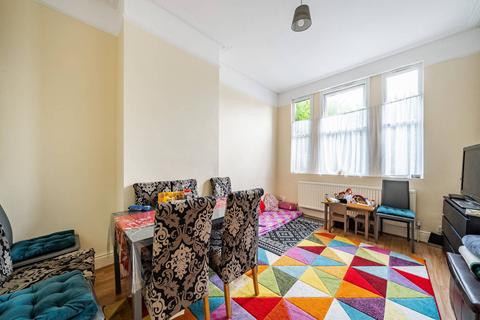 2 bedroom flat for sale - Lea Bridge Road, Leyton, London, E10