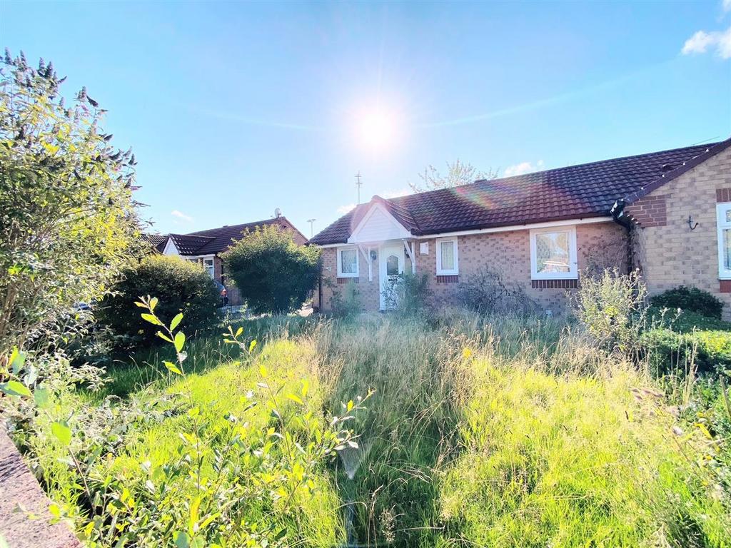 Whitethorn Drive, Stockbridge Village, Liverpool 2 bed bungalow for