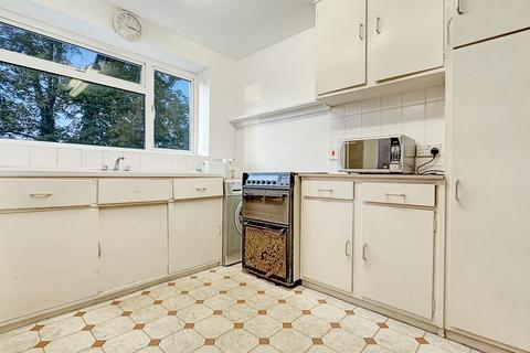 2 bedroom maisonette for sale - Trevor Close, Harrow, Middlesex HA3