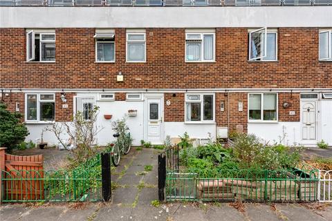 Flat 42, Fellows Court Weymouth Terrace, London, E2 8LP