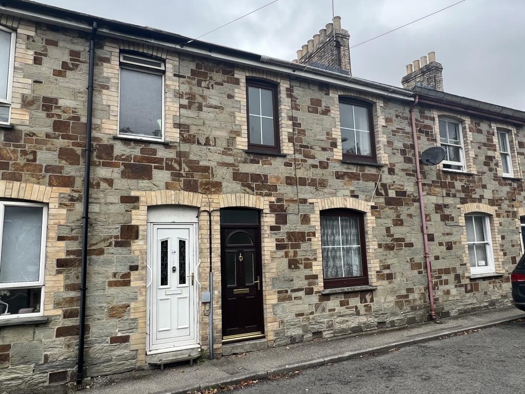 Plas Newydd Avenue, Bodmin, Cornwall, PL31 2 bed terraced house for