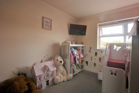 8 Botley Road, Southampton, SO19 0NS