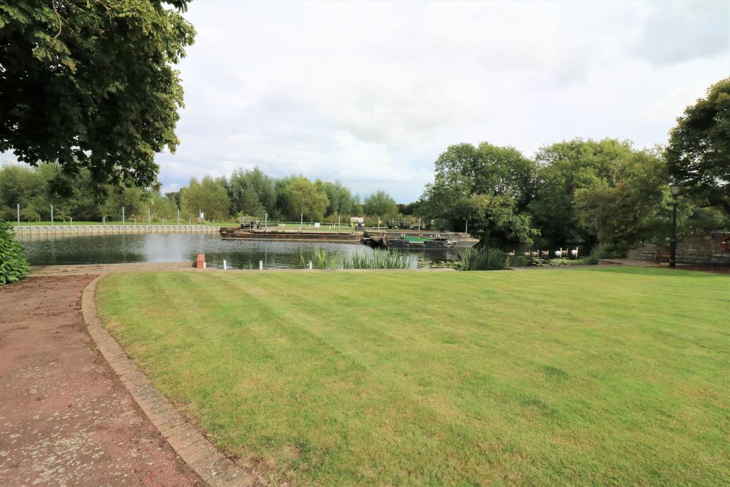 Communal Gardens