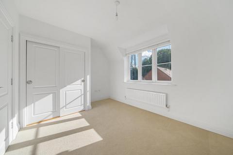 3 bedroom terraced house to rent, High Wycombe,  Buckinghamshire,  HP10