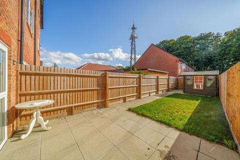 3 bedroom terraced house to rent, High Wycombe,  Buckinghamshire,  HP10