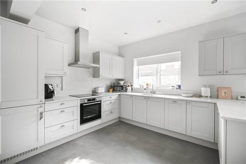 3 bedroom bungalow for sale - Whitcliffe Crescent, Ripon, North Yorkshire