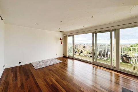 11 Clayton Drive, Prestatyn, LL19 9RW