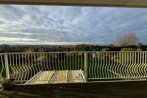 11 Clayton Drive, Prestatyn, LL19 9RW