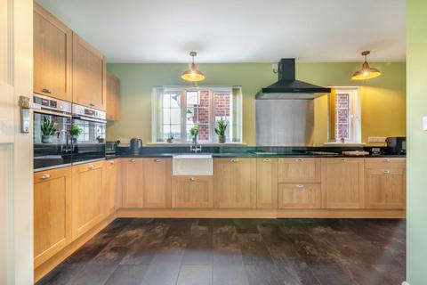 3 bedroom detached house for sale, Lea, Ross-on-Wye