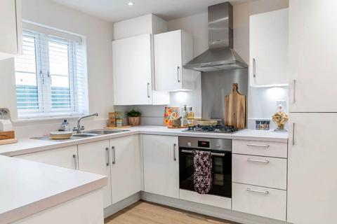 3 bedroom semi-detached house for sale - Plot 224, The Chestnut II at The Hedgerows, Hellingly Green, Hailsham, East Sussex BN27