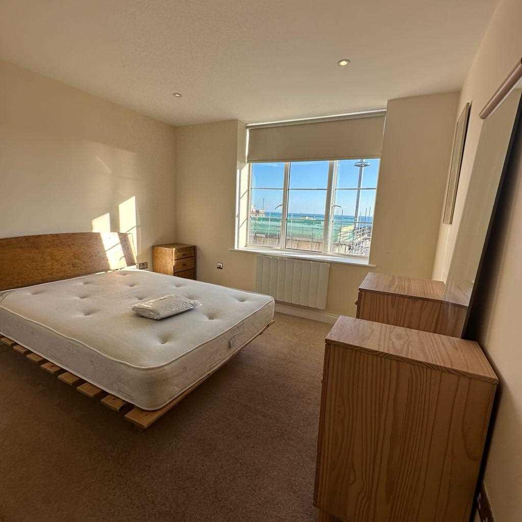 Mitre House, Brighton 2 bed apartment to rent £2,100 pcm (£485 pw)