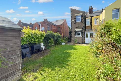 2 bedroom end of terrace house to rent, Upper Wortley Road, Thorpe Hesley, Rotherham S61