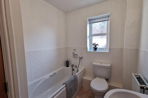undefined, Temple Court, Wakefield, West Yorkshire, WF1