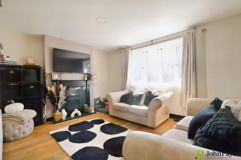 3 bedroom end of terrace house for sale - Ringwood Highway, Potters Green, Coventry, CV2