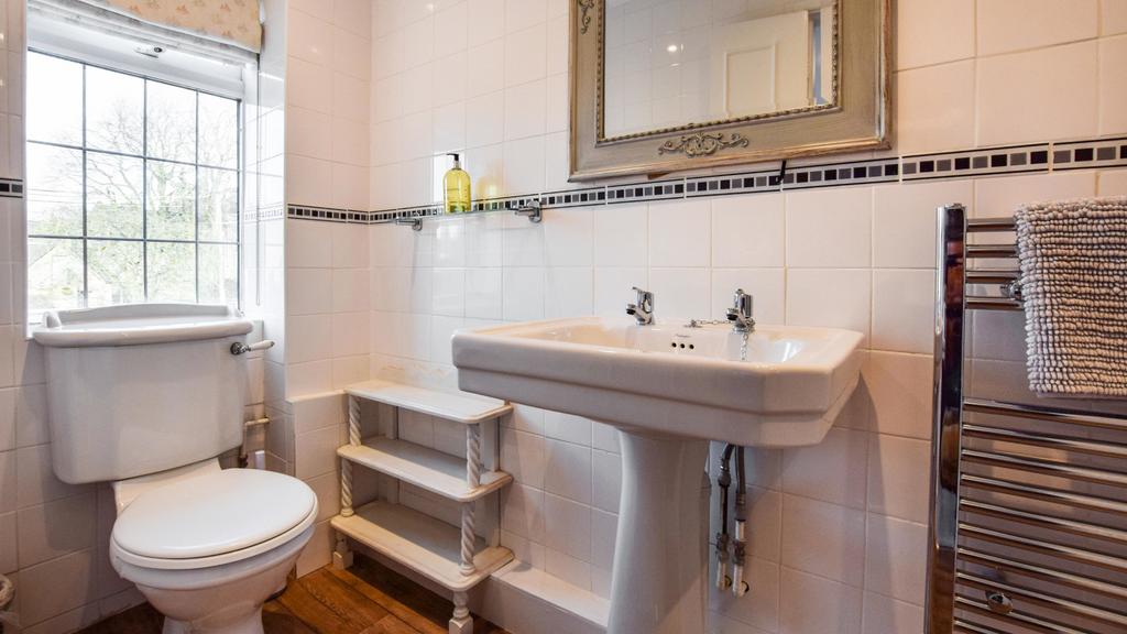 Appletree Cottage, Bourton-on-the-Water, GL54...