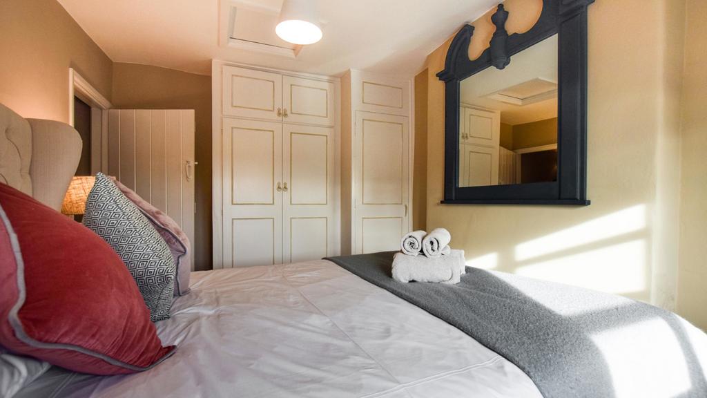 Appletree Cottage, Bourton-on-the-Water, GL54...