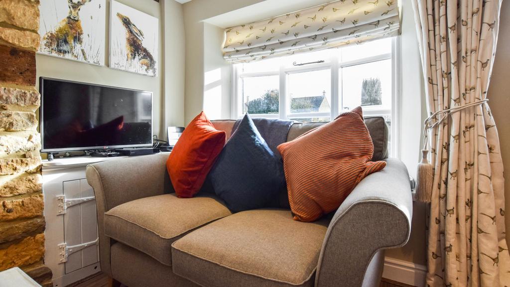 Appletree Cottage, Bourton-on-the-Water, GL54...