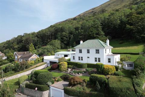 4 bedroom detached house for sale, Cwm Road, Dyserth, Denbighshire LL18 6HR