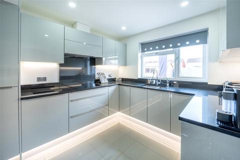 26 Ainsworth Road, Fordhouses, Wolverhampton, WV10 8TE