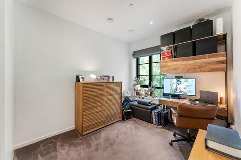 2 bedroom apartment for sale, Agar House, Goodluck Hope, London, E14