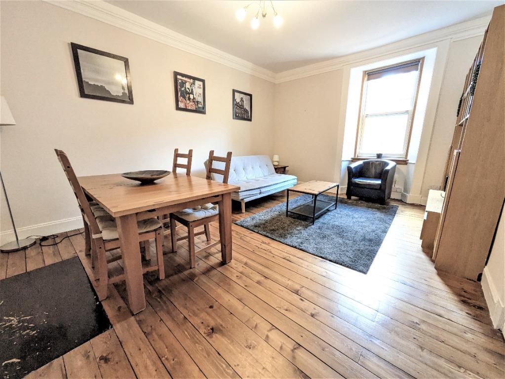 Apartment in Edinburgh, Church Hill, Morningside - View 2