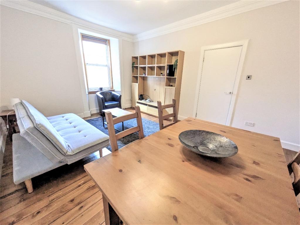 Apartment in Edinburgh, Church Hill, Morningside - View 4