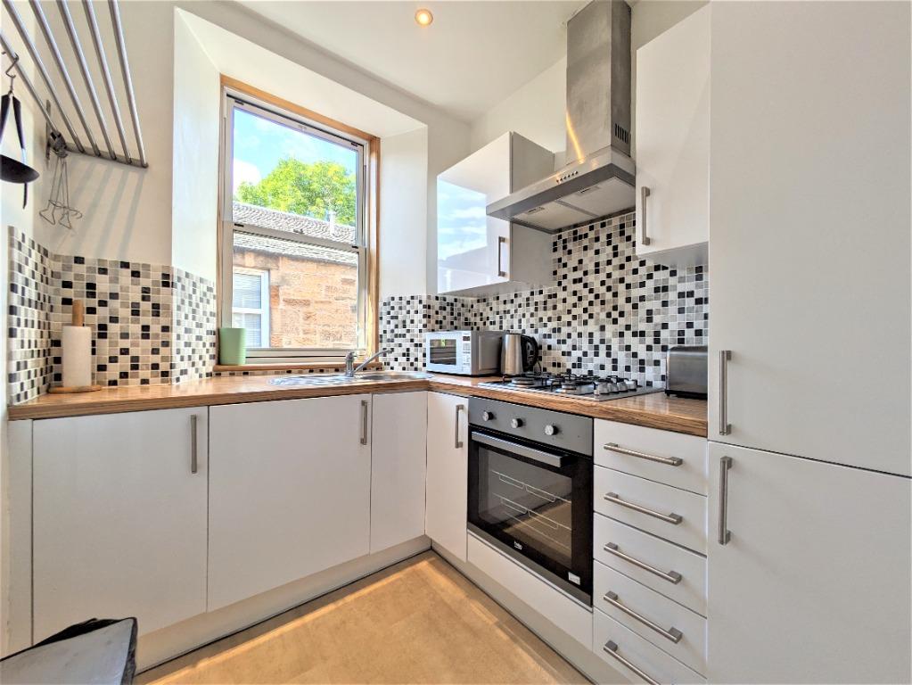 Apartment in Edinburgh, Church Hill, Morningside - More