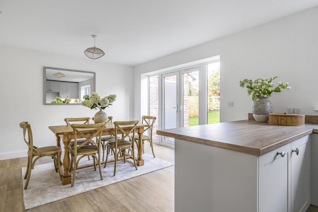 Kitchen / dining room