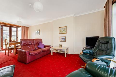 167 Bennochy Road, Kirkcaldy, KY2 5TT