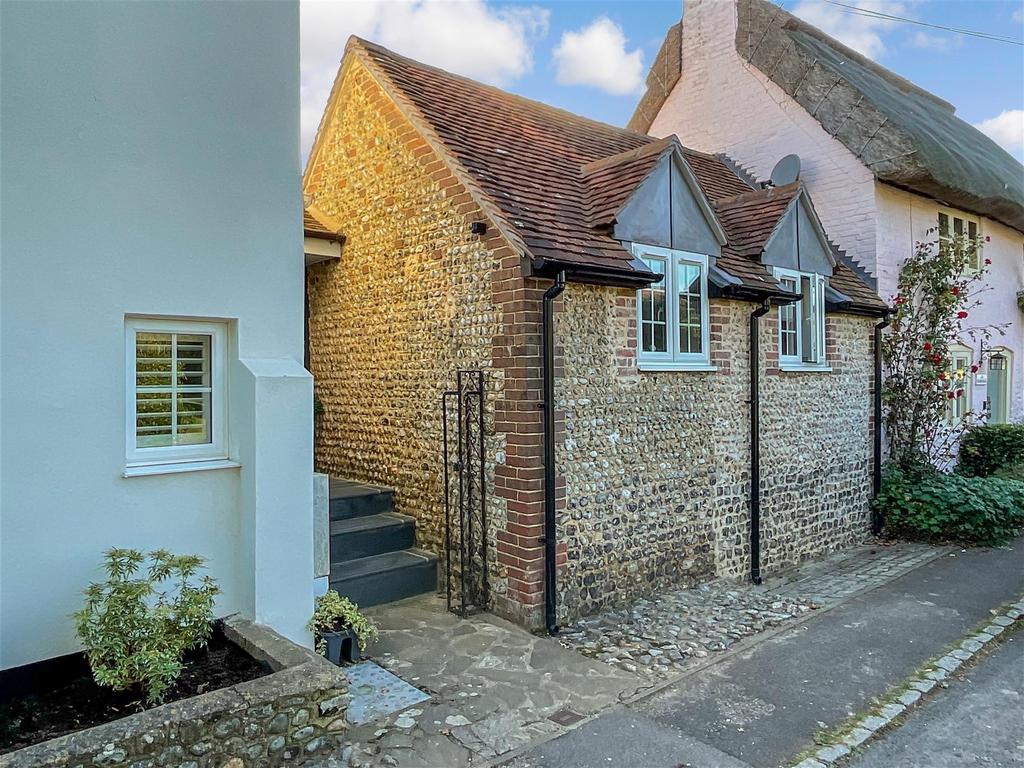 Annexe Front Elevation
