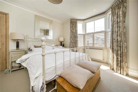 151 Elm Road, New Malden, KT3 3HX