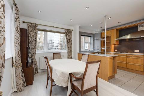 2 bedroom apartment to rent, Avenue Road, St John's Wood, London, NW8
