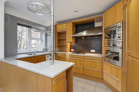2 bedroom apartment to rent, Avenue Road, St John's Wood, London, NW8