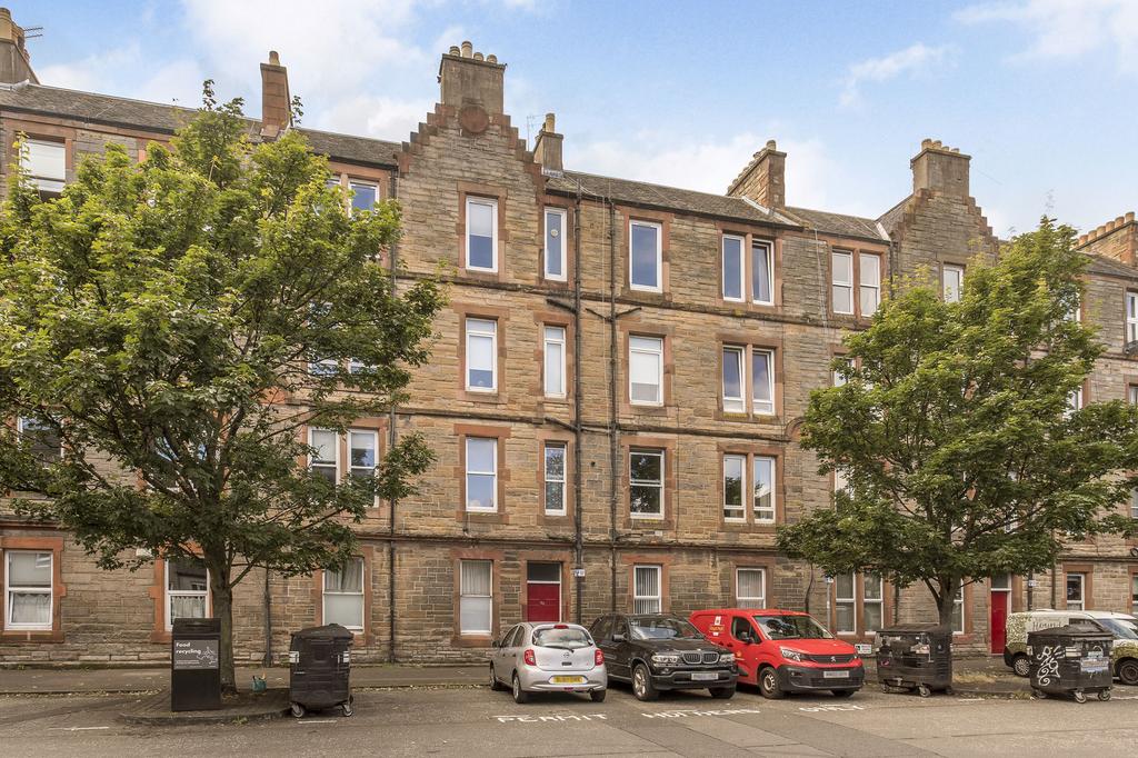 55/8 Balfour Street, Edinburgh, EH6 5DP 2 bed flat £225,000