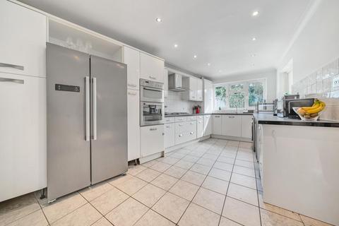 52 Churston Drive, Morden, SM4 4JQ