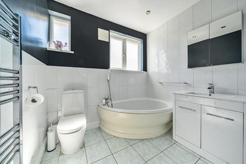 52 Churston Drive, Morden, SM4 4JQ