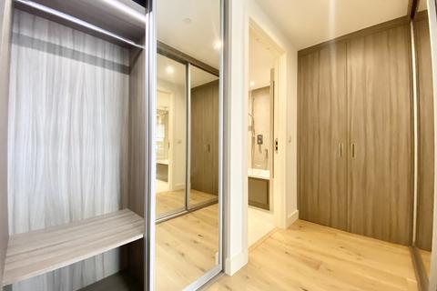 2 bedroom flat to rent, Deveraux House, Duke of Wellington Avenue, Woolwich, London SE18